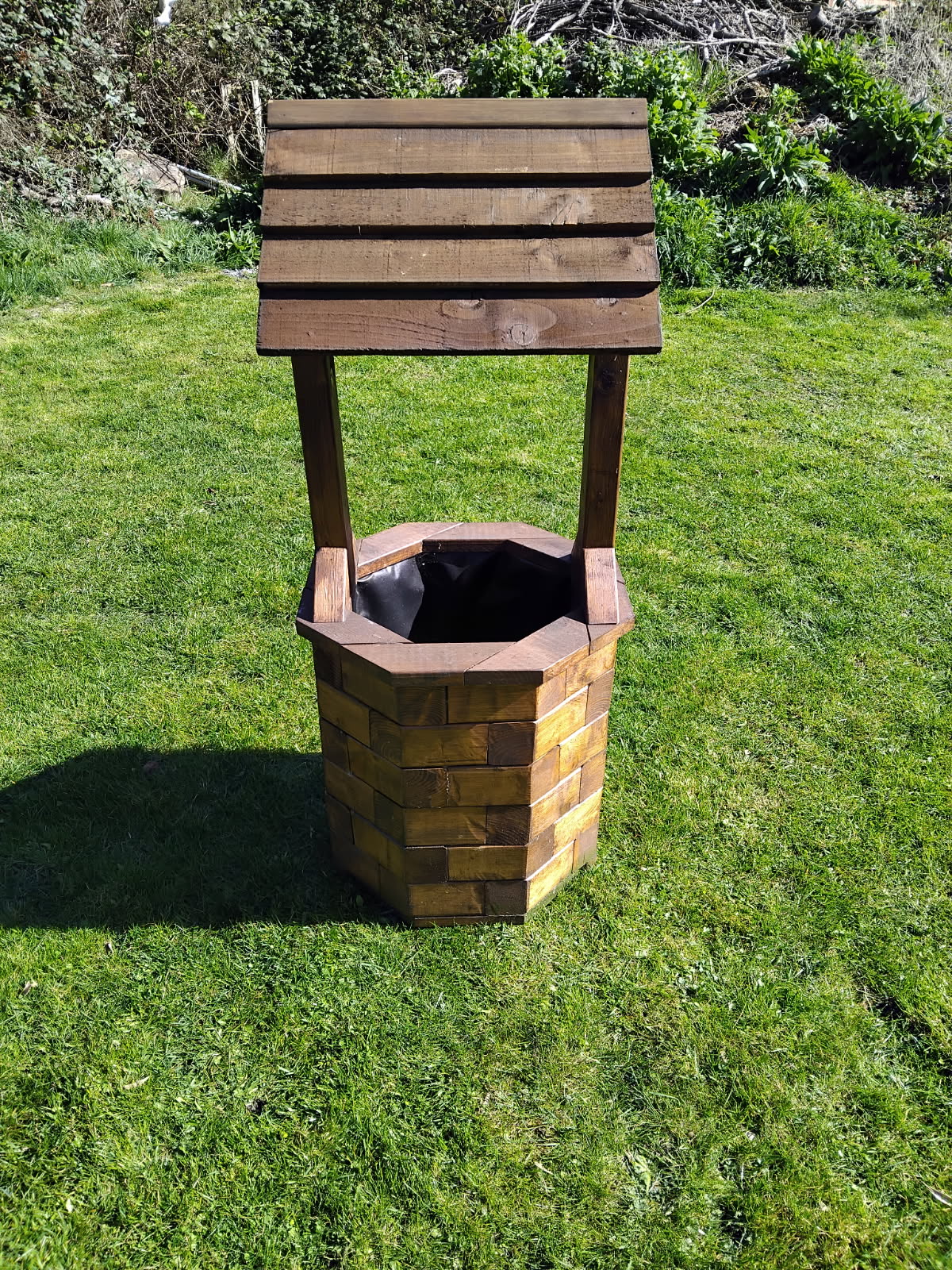 Planter 2